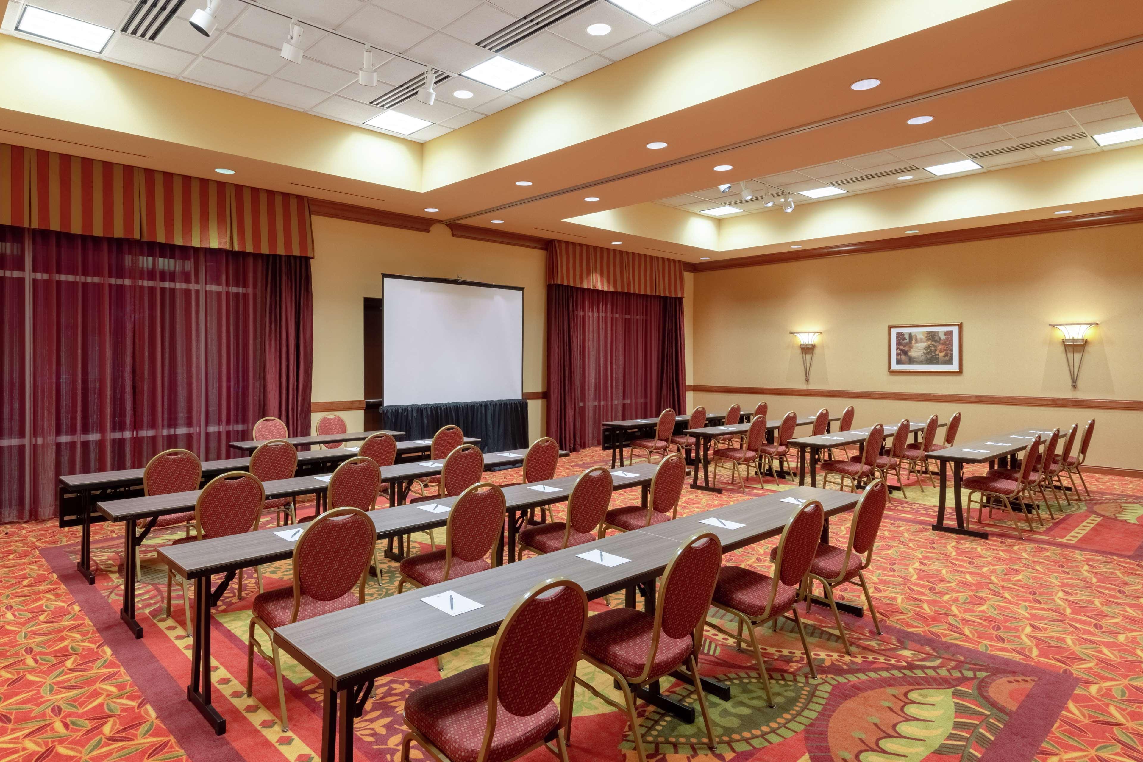 Embassy Suites Loveland Conference Center מראה חיצוני תמונה